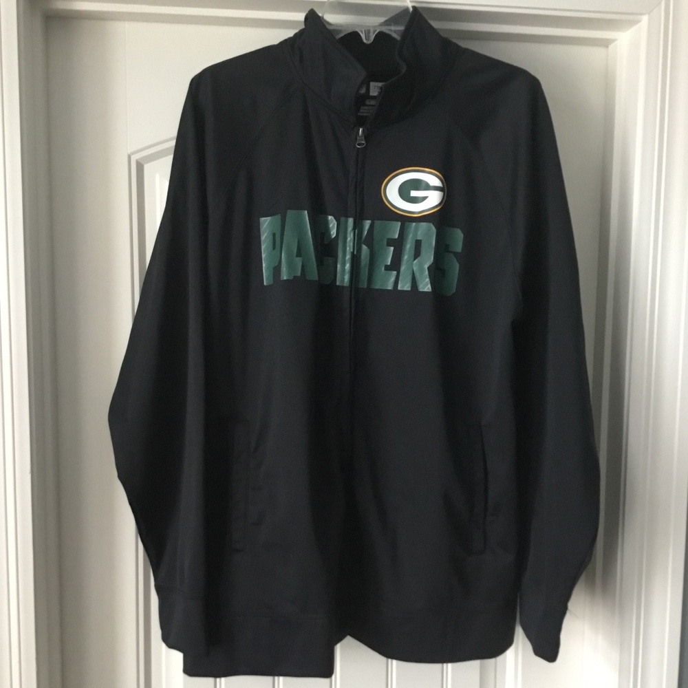 NFL Team apparel. Black Green Bay packers jacket size XL